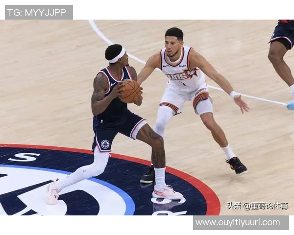 快船2025年比赛仅得79分除比尔外全员健康的表现令人失望 快船2025年比赛仅得79分除比尔外全员健康的表现令人失望