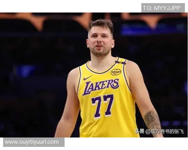 八村塁谈与东契奇的友谊:年龄差距让我们相处更加轻松自然 八村塁谈与东契奇的友谊:年龄差距让我们相处更加轻松自然